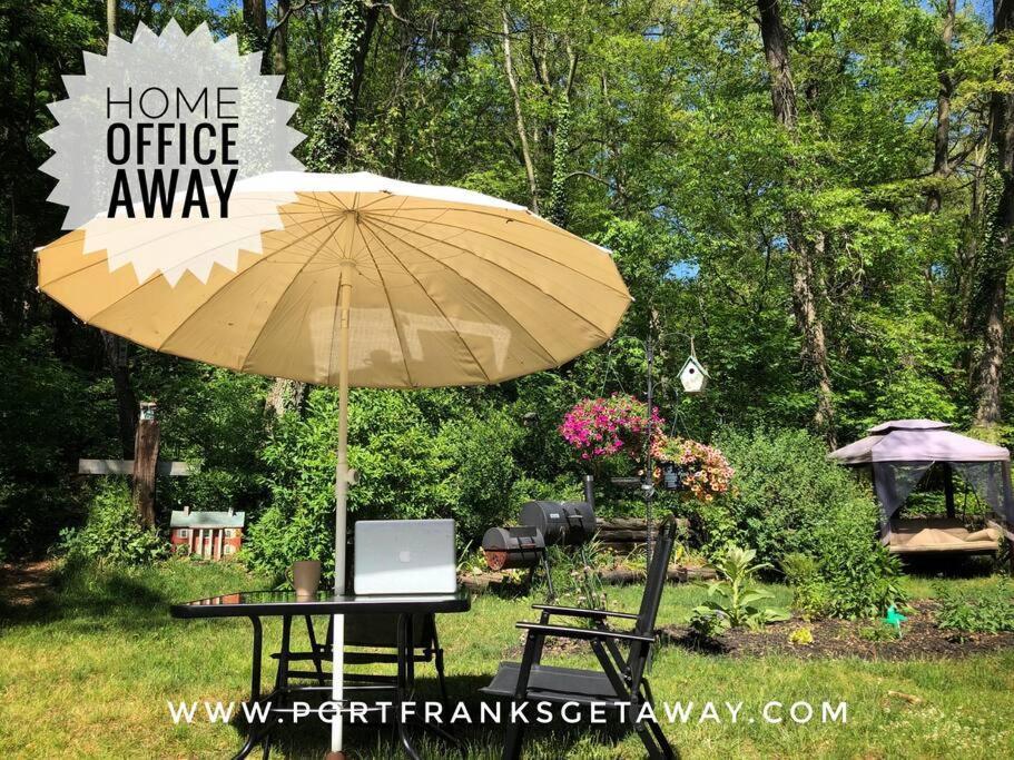 Cozy Cottage Retreat Lambton Shores 외부 사진