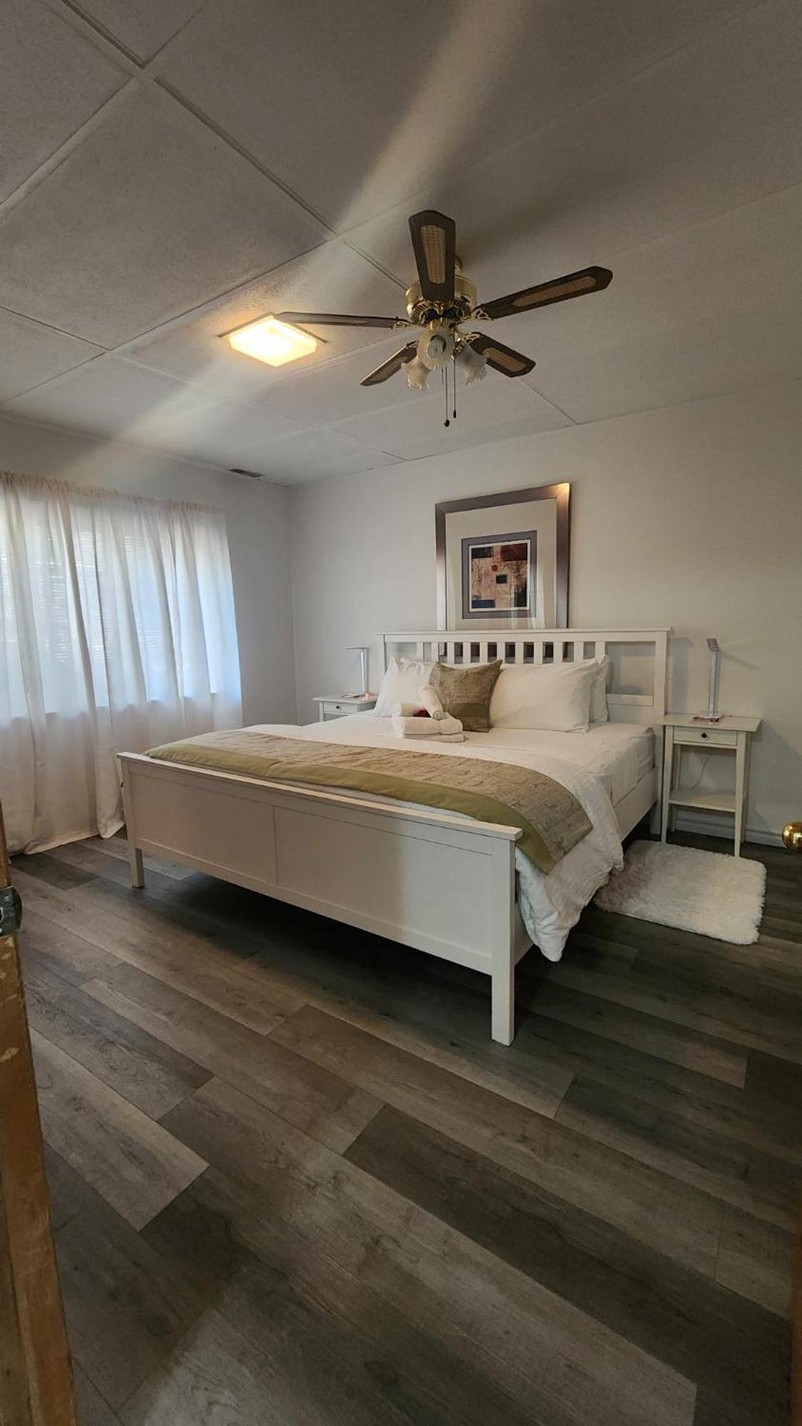 Cozy Cottage Retreat Lambton Shores 외부 사진